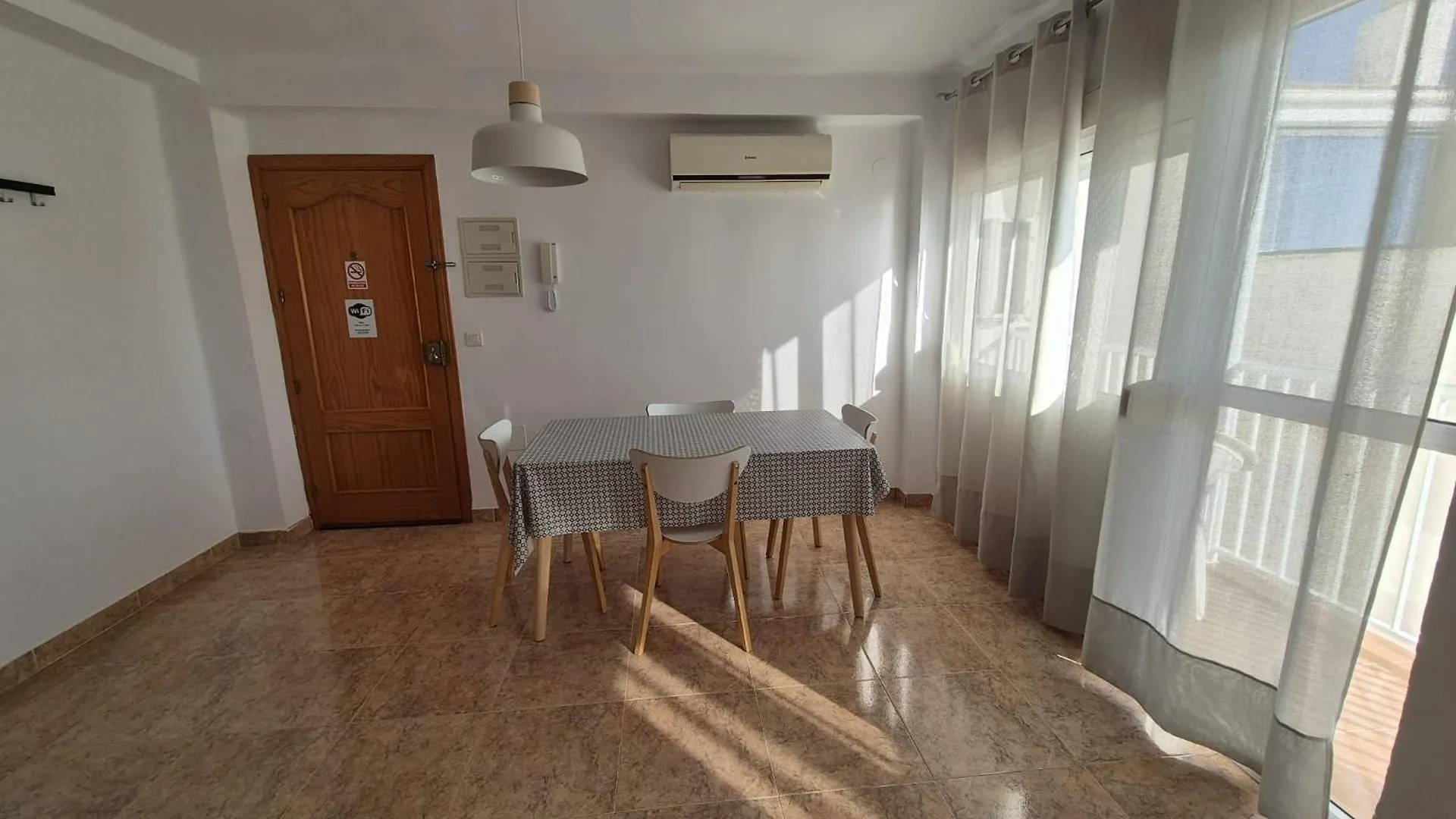 2ºa Escobar Apartment Nerja Spain
